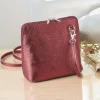 Sale Sac Bandoulière en Cuir Captivez en Canneberge Sacs | Sacs Portés Travers